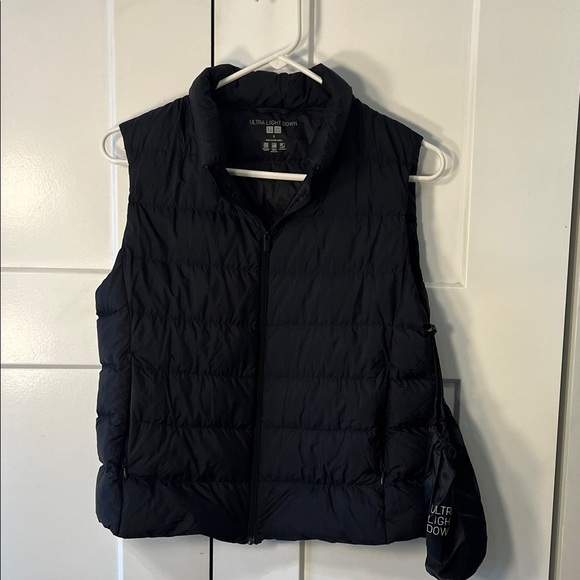Jackets & Blazers - Black Ultra Light Down Vest